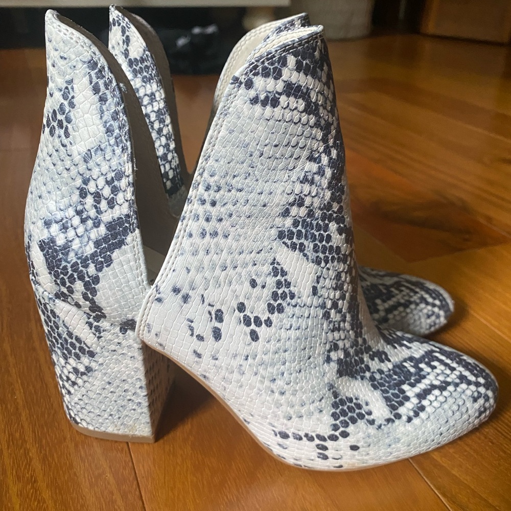 Steve Madden heels